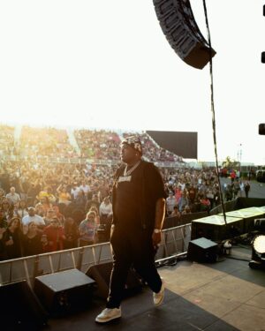 Sean Kingston Instagram - Bonjor From Tour!! 😂❤️‍🔥🔥