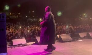 Sean Kingston Instagram - Wanna see a real show??? Book me 📧: Kingstonbookings90@gmail.com