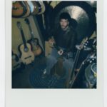 Sebastián Yatra Instagram - ya son casi 7 meses sin sacar música 🧊 y quería que lo siguiente fuera muy especial. Akureyri 📝📍 25.04 @aitanax MEX 4PM COL, PE, ECU 5PM MIA, CL 6PM ARG, UY 7PM 26.04 ES 00h