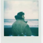 Sebastián Yatra Instagram - ya son casi 7 meses sin sacar música 🧊 y quería que lo siguiente fuera muy especial. Akureyri 📝📍 25.04 @aitanax MEX 4PM COL, PE, ECU 5PM MIA, CL 6PM ARG, UY 7PM 26.04 ES 00h