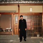 Sebastián Yatra Instagram - sólo una noche en Kyoto, y otro templo en el que me quiero quedar a vivir 🥷🏻🇯🇵😵‍💫