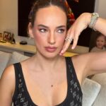 Seda Bakan Instagram - Sevgililer günü makyajım hayırlı olsun 🥰 @sevcanyuksel__ ❤️
