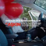 Seda Bakan Instagram - Sevgililer Günü’nde aşkın tanımını bir de bizden dinleyin! Peki sizin için aşk nedir? @citroenturkiye #CitroenC4X #SakinliğinGücünüHisset #SevgililerGünü