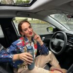 Seda Bakan Instagram – Keyif mod on… Citroen konforu ve kahve keyfi ile yol başlasın! ☕️🚗

#SakinliğinGücünüHisset #CitroenC4X @citroenturkiye