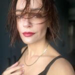 Sedef Avci Instagram – Son zamanlarda en sevdiğim şarkı 🎧
Savai:dark life