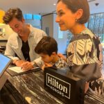 Sedef Avci Instagram – 1.5 güne Ankara sığar mı bilmem ama @ankarahiltonsa ekibi bize harika bir program yaptı. Can karnesini aldı ve biz Ankara’ya yola çıktık. @ankarahiltonsa şehrin tam merkezinde pek çok yere yürüme mesafesinde.Kızılay, Kuğulu Park ,Atakule… Hepsinde çok anım var… Ama meclislerimizi gezme fırsatım olmamıştı hiç. İnsan çok duygulanıyor gerçekten. Bu güzel tatil için tüm @ankarahiltonsa ailesi ve @beyzobeyz e teşekkür ederiz.

#işbirliği 
#brandambassador 
#hiltondayiz