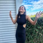 Sedef Avci Instagram – Mavi, bir renkten daha fazlasi bence..
Sonu olmayan bir gökyüzü,
Umut dolu bir deniz…

Cemal Süreya 🖤