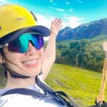 Selena Lee Instagram – 第一次 #Zipline 
感覺似人肉大炮 🤣
或者超人都得。
不過，點解安全帽⛑️要咁臭啊😱. 
好在我有戴帽。
帽正在消毒中⚠️
大家有試過嗎？

First time zip lining!!! Feeling like a human canon ball!!! 🤣
So much fun! But the safety helmets SMELLS terrible, thankfully I have a cap on. 🥹
Cap currently disinfecting ⚠️

#seleenalee #happyIsHealthy #ziplineadventure #play #ocd #潔癖發作 #superman #超人