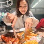 Selena Lee Instagram – Had Lunch yet? 
Instagram vs reality! 🤣

食野最開心😋

#增肥團 #cheatDay #liveforfood😋