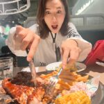 Selena Lee Instagram – Had Lunch yet? 
Instagram vs reality! 🤣

食野最開心😋

#增肥團 #cheatDay #liveforfood😋