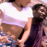 Selena Quintanilla Instagram - “Mondays are easier with a little 🎵 “Bidi Bidi Bom Bom”. 🎵 #GoodMondayVibes 💜 “Los lunes son más fáciles con un poco de 🎵 “Bidi Bidi Bom Bom”. 🎵 #vibraslunes 💜