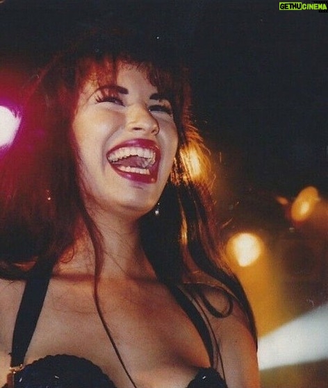 Selena Quintanilla Instagram - Happy #FeelGoodFriday 💜