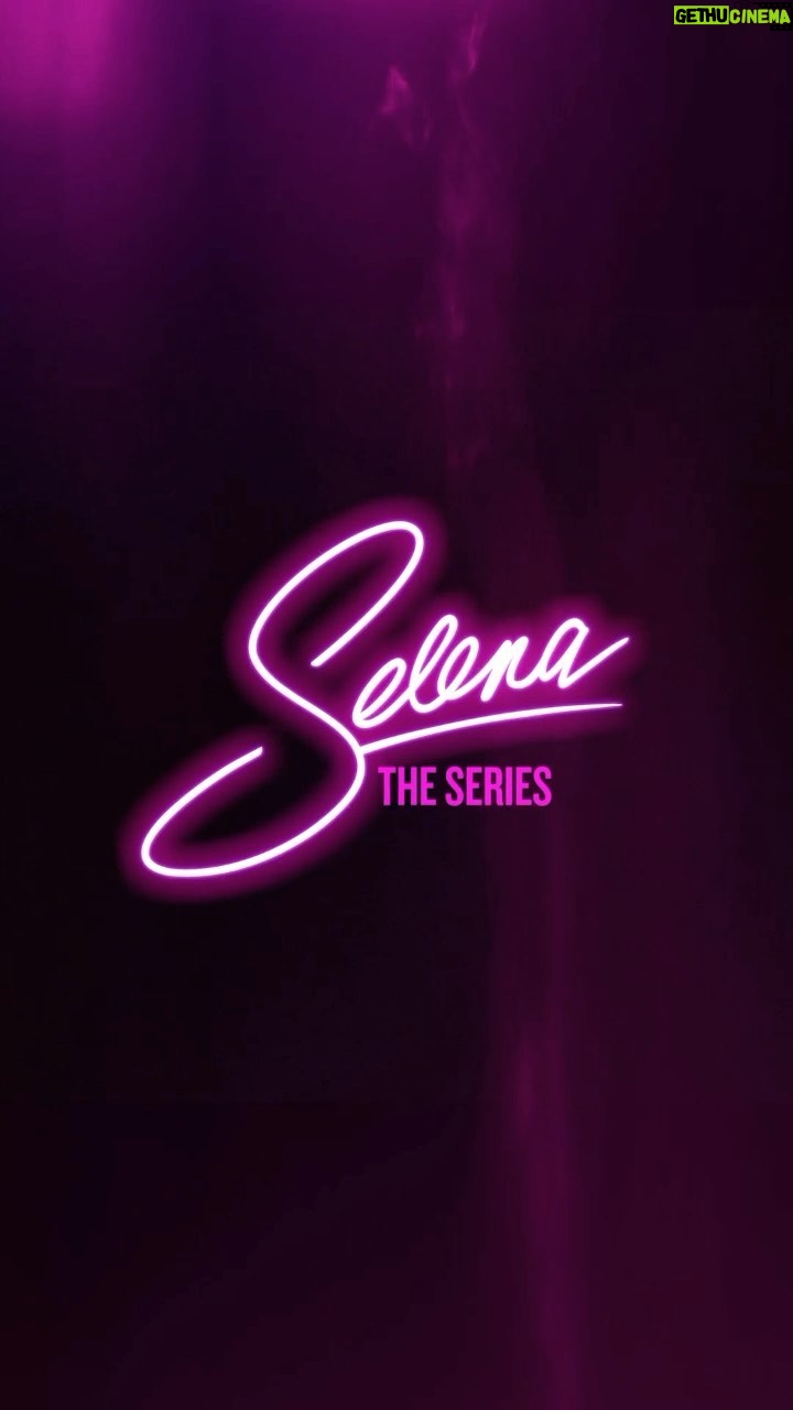 Selena Quintanilla Instagram - Who’s watching SEASON 2 of Selena The Series on @netflix 🌹@selenanetflix #selenatheseries #selenanetflix