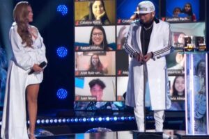 Selena Quintanilla Instagram - Gracias a @karolg 💜 @nattinatasha 💜@allybrooke 💜 @Greeicy1 💜 @dannapaola 💜 y @premiosjuventud por celebrar la música y trayectoria de nuestra reina, SELENA! Una presentación espectacular producido por su hermano @abquintanilla3

#PremiosJuventud