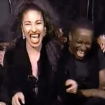 Selena Quintanilla Instagram - There’s always time for laughter. Selena’s humor and joking personality resonated with anyone she touched, inspiring positivity and motivation. 💜 Siempre hay tiempo para la risa. El humor y la personalidad bromista de Selena resonaron en todos los que tocó, inspirando positividad y motivación. #SelenaYLosDinos #QueTalAmigos #WayBackWednesday #SelenaForever