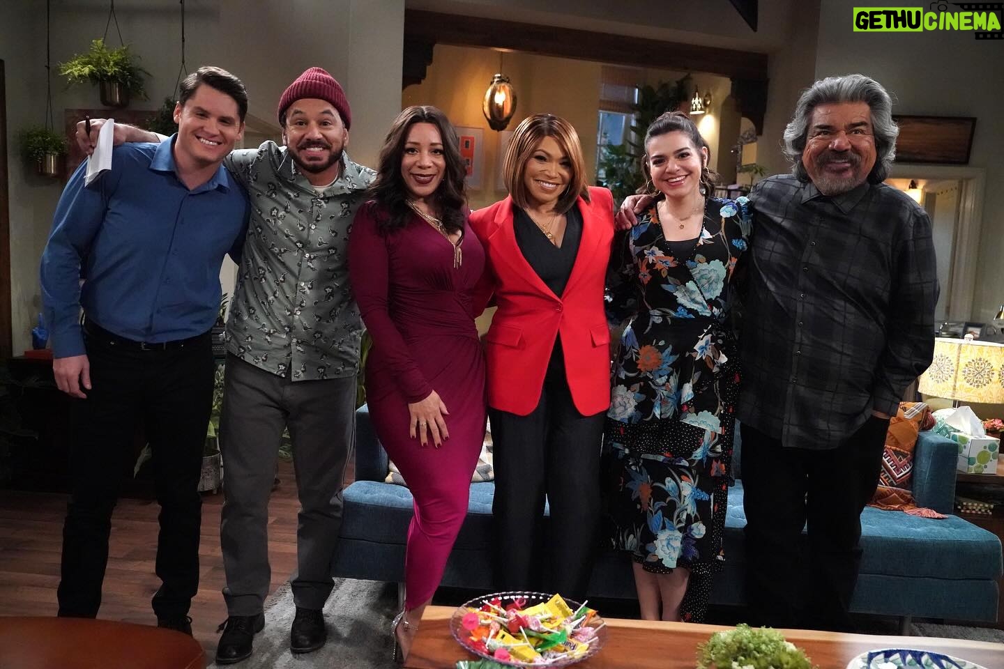 Selenis Leyva Instagram - #LopezVsLopez just got even better with @tishacampbellmartin 🌟 don’t miss her on the one-hour finale TONIGHT at 8/7c on NBC and streaming on @peacock.