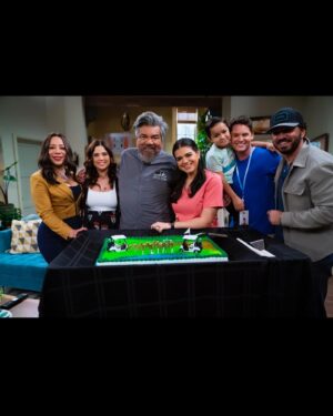 Selenis Leyva Instagram - I love being an actor ! I really do ! Every once in awhile you hit the jackpot and land a job that changes your life . That’s what I feel for #lopezvslopez and my fam there ! @georgelopez @mayanlopez @almadrigal @mattshively @enkyboys @debbywolfe so many wonderful artist! Grateful the strike is over . Grateful for this @imagenfound nomination. Let’s go ! Check us out on  #netflix @nbc  #bestsupportingactress #comedy #gracias 🙏🏽💋 congratulations George on your nomination #bestactor #comedy