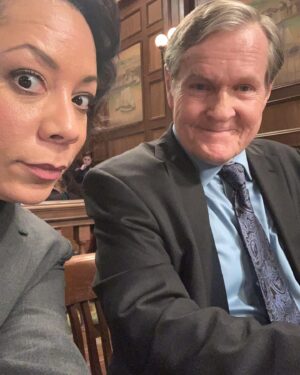 Selenis Leyva Instagram - I’m an #actor I love what I Do! I miss being on set . But I stand with my #union @sagaftra . I know that we have a negotiating team working hard for EVERYONE!!! Especially those that struggle to make ends meet , for those that aren’t making the millions per gig but are dedicated, talented hardworking artist . I thank you , we thank you !  #unionstrong