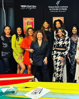 Selenis Leyva Instagram - My friend @funnyaida wrote a book and it’s fantastic! Yesterday I got to celebrate her and her book alongside some badass women @arianadebose @jess_m_garcia @justinamachado @iamginatorres @itisijudyreyes1 @thereallisavidal . Aida thank you for letting me be a part of the evening conversation as your moderator. Truly honored sis ! Go get this book ! Pre order now #legitimatekid  #wegotyou