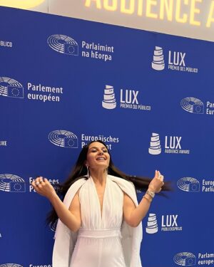 Selin Yeninci Instagram - many thanks to @europeanparliament @luxaudienceaward @burningdaysmovie 
💙💙💙