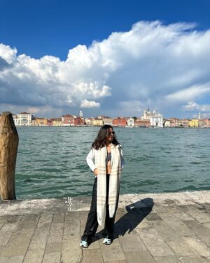 Selin Yeninci Instagram - Venice🌅Florance🌅Milan 🌅 
Her şehirde ayrı güneş ..
#italy 
#venice
#florance 
#milan