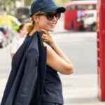 Selma Ergeç Instagram – Wannabe Shiv with Kendall’s hat 🧢 ;)))
#London @marksandspencerturkiye #davet #reklam