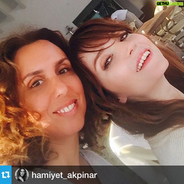 Selma Ergeç Instagram - Tesekkurler 🙏🙏 Repost from @hamiyet_akpinar with @repostapp --- Özlemişim,o güzel tenine ve yüzüne makyaj yapmayı @selmaergecofficial ❤️❤️❤️ #selmaergec#hamiyetakpinar