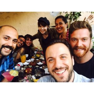 Selma Ergeç Instagram - Happy birthday memoo! Dogumgunun kutlu olsun! Buon  compleanno memoo!! ❤️ @sarpakkaya @selenistan @mehmet.gunsur @enginozturk @serkanaltunorak @meltemcumbul_official #roma #memosbirthday