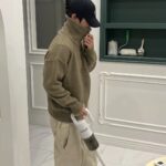 Seo In-guk Instagram - 아지트에서 청소중