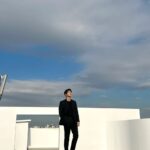 Seo In-guk Instagram - 시노텍스 마스크 광고촬영 🔥 크리스마스 같은 꽃과 케익을 주셔서 너무감사하고 오늘 너무 즐거웠어요!! 많이 기대해주세요!! #시노텍스마스크#시노텍스#서인국#seoinguk#synotexmask#synotex