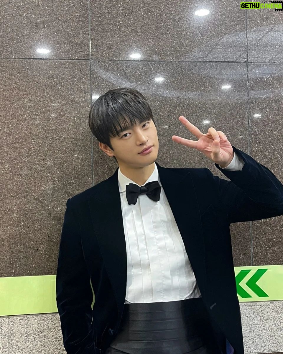 Seo In-guk - 804.6K Likes - 제 43회 청룡영화상.
#청룡영화상#서인국#서잉구기#seoinguk