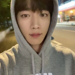 Seo Kang-joon Instagram - 즐거웠어요! #cozynight