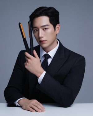 Seo Kang-joon Instagram - 글램팜👋🏻

#glampalm