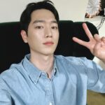 Seo Kang-joon Instagram - 🤙✌️