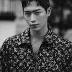 Seo Kang-joon Instagram - 🫣 @louisvuitton @esquire.korea