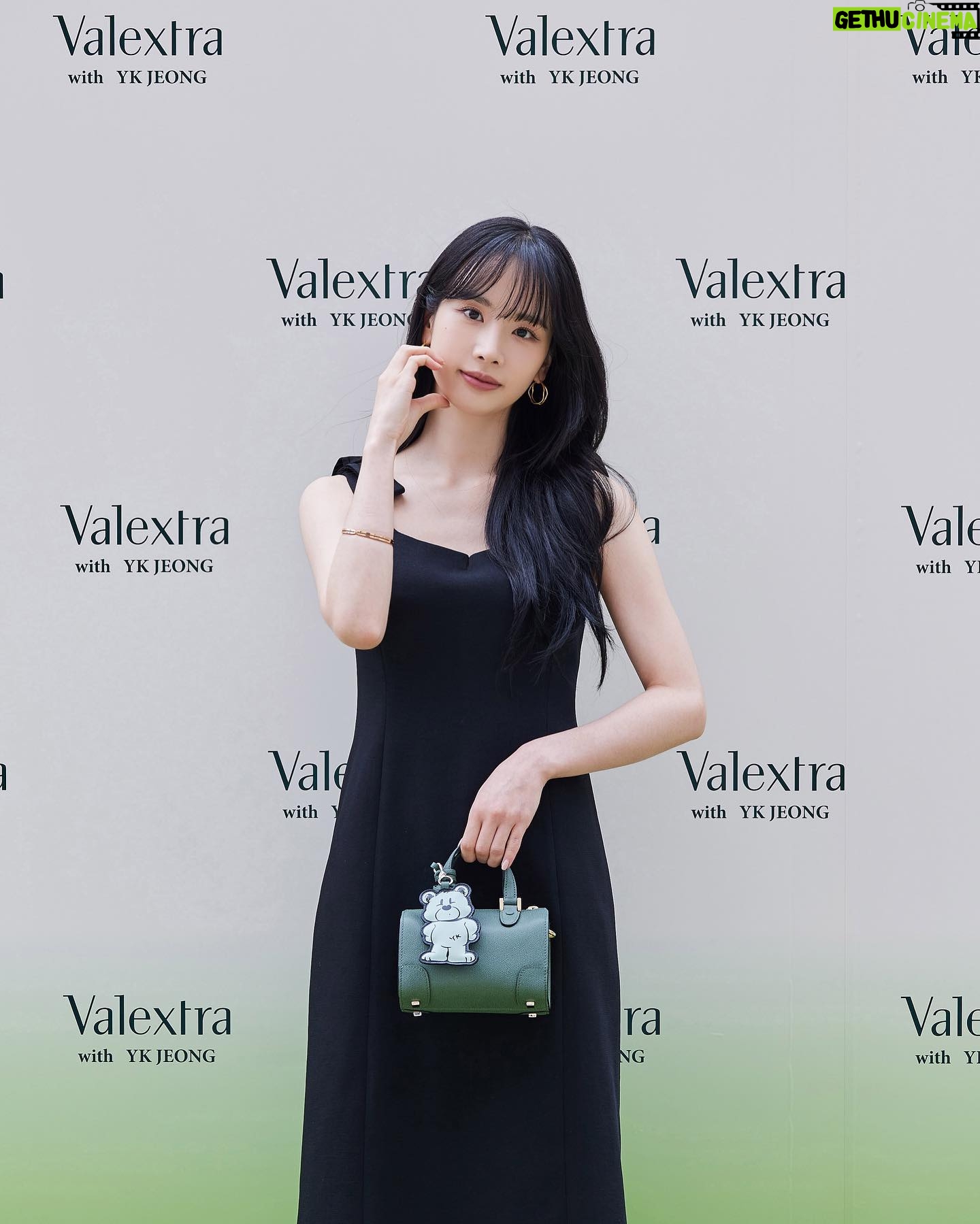 Seola Instagram - #Valextra #발렉스트라 #VALEXTRAwithYKJEONG #정윤기발렉스트라