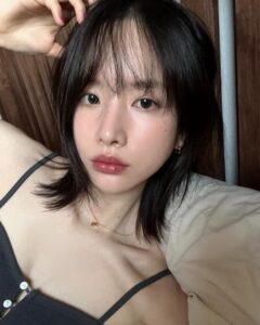 Seola Instagram - 셀프메이크업이자랑스러워지우기아까운이슈