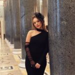 Sera Kutlubey Instagram - 🌹