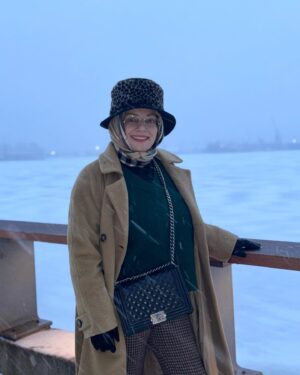 Sera Kutlubey Instagram - Lucky , wild and freezing ❄️ tatili bitirme postudur🤭

#ad