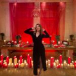 Sera Tokdemir Instagram - Fahri/Fahrü/Nisa/Fahrünnisa 🫠 Sevdiniz mi Fahrünnisa’mı? 😈 Akşam kınaya bekleriz 🔥😉❤️ @saklabeniresmi @ogm.pictures @startv