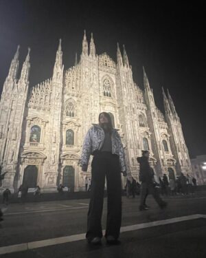 Sera Tokdemir Instagram - Milan dump ✨