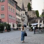 Sera Tokdemir Instagram - #switzerland🇨🇭 bana hep iyi geldin, seni seviyorum Gül ablacım @gulpolatsenkula 🤍