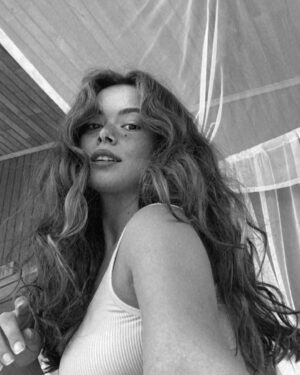 Seray Kaya Instagram - ✨