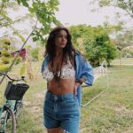 Seray Kaya Instagram – my second home 🐝