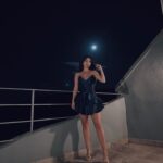 Seray Kaya Instagram – 🌚✨