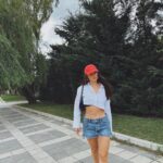 Seray Kaya Instagram – çocuklarla bir gün🌾🌞
