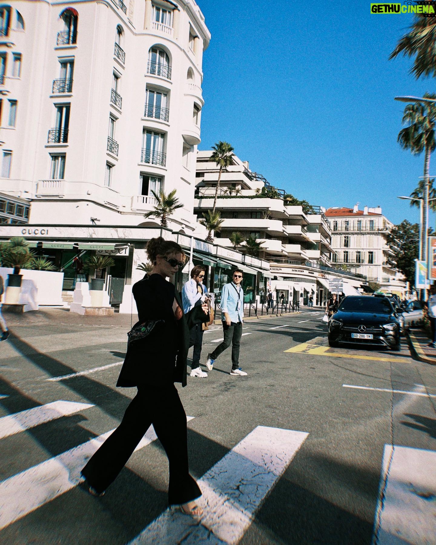 Seray Kaya - 54.1K Likes - #cannes 🌞✨
