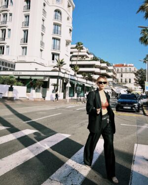 Seray Kaya Instagram - #cannes 🌞✨