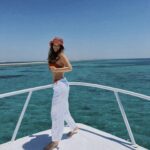 Seray Kaya Instagram – Heart of glass çalıyor varsayın🌞✨💛