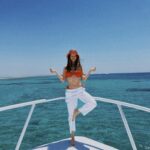 Seray Kaya Instagram – Heart of glass çalıyor varsayın🌞✨💛